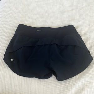 Lululemon run speed up high rise shorts